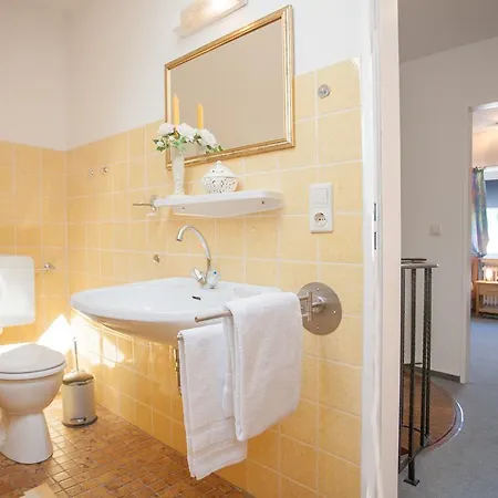 Burgstrasse 15e Apartamento *